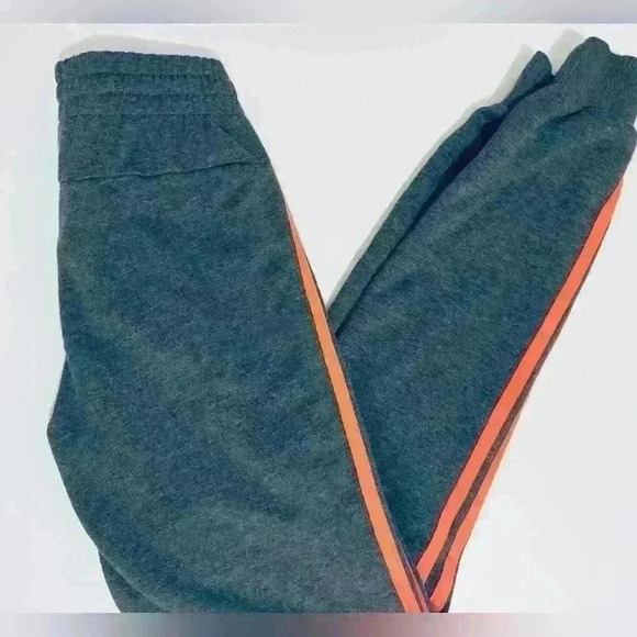 Adidas Women’s 3 Stripe Cotton Fleece Sweatpants Jogger, Size XS, Gray w/ Mango - Picture 9 of 16
